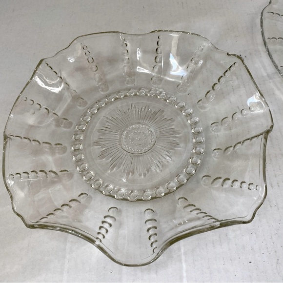 Federal Glass 𝅺Columbia Crystal 10” Ruffled Bowl and 11” Chop Plate - Picture 5 of 11